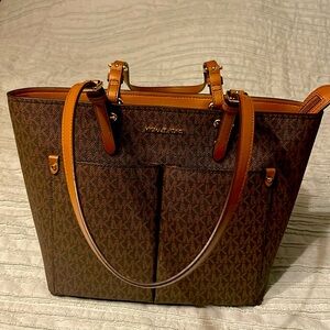 Michael Kors brown shoulder handbag